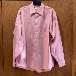 Geoffrey Beene Men’s pink dress shirt. NWOT. Size XL. Neck is 17